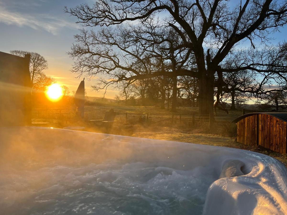 Poachers Hut At Keepers - Hot Tub & Pizza Oven - Trossachs Holiday home *